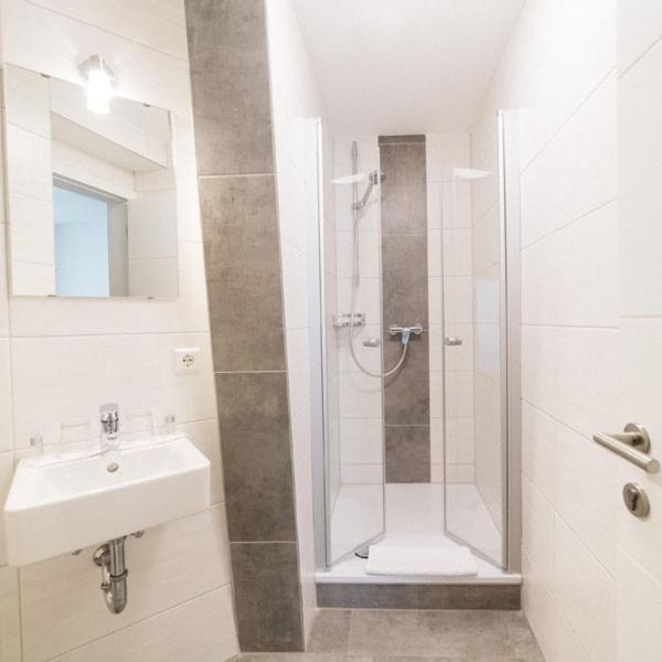 פרידריכסהאפן Hotel Seeadler מראה חיצוני תמונה